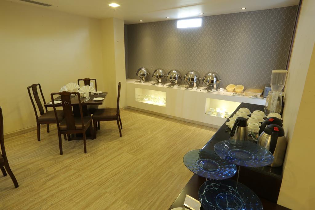 Five Elements Hotels Delhi- North Avenue Nové Dillí Exteriér fotografie