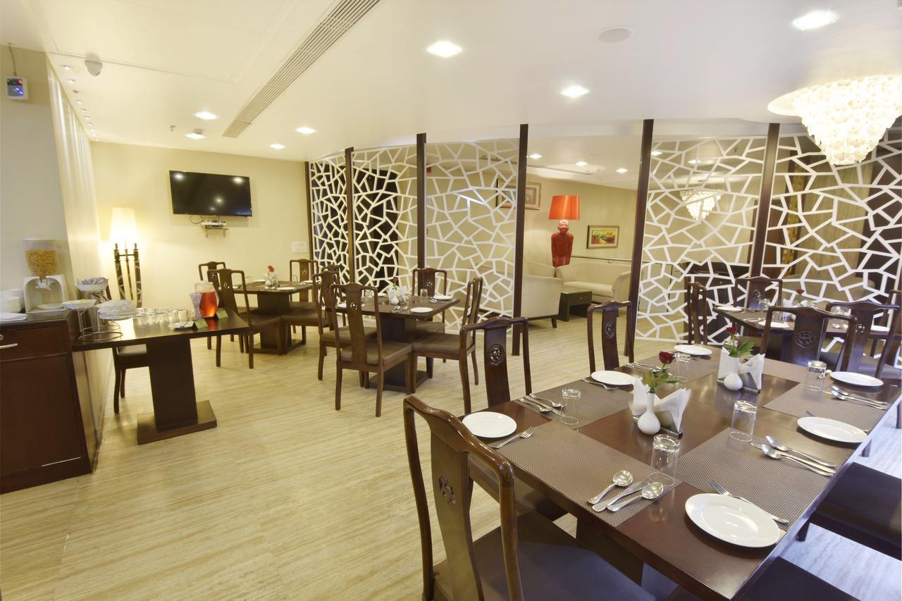 Five Elements Hotels Delhi- North Avenue Nové Dillí Exteriér fotografie