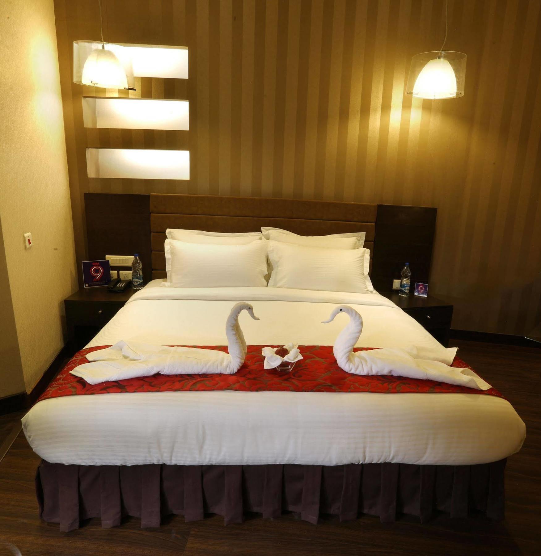 Five Elements Hotels Delhi- North Avenue Nové Dillí Exteriér fotografie